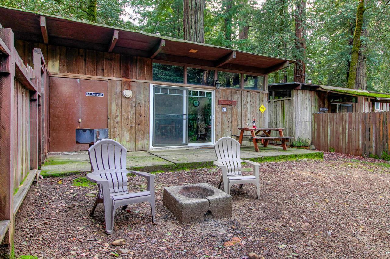 Redwoods River Resort & Campground Leggett Exterior photo