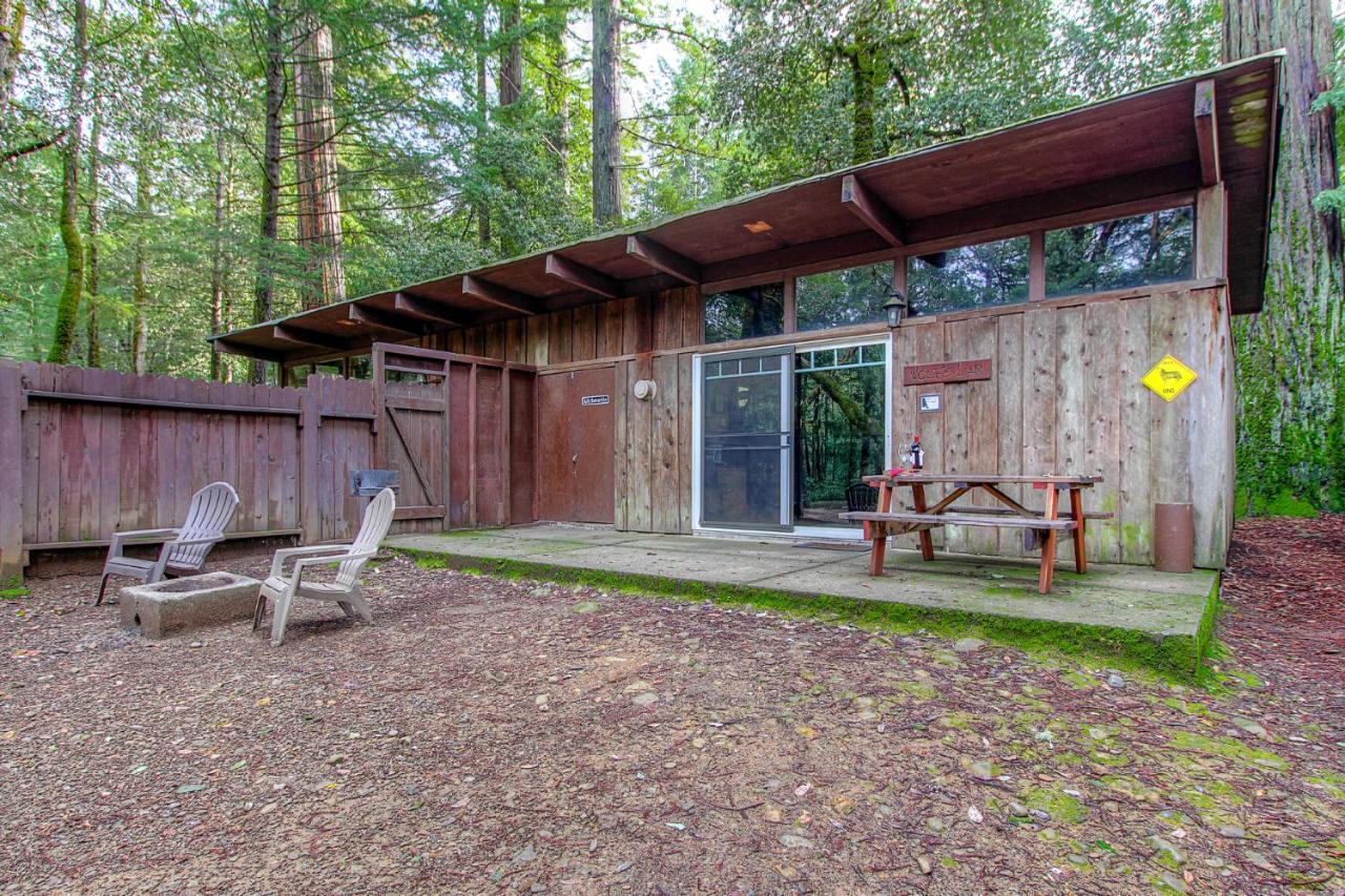 Redwoods River Resort & Campground Leggett Exterior photo